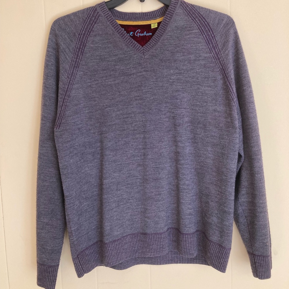 Robert Graham wool / cashmere sweater.